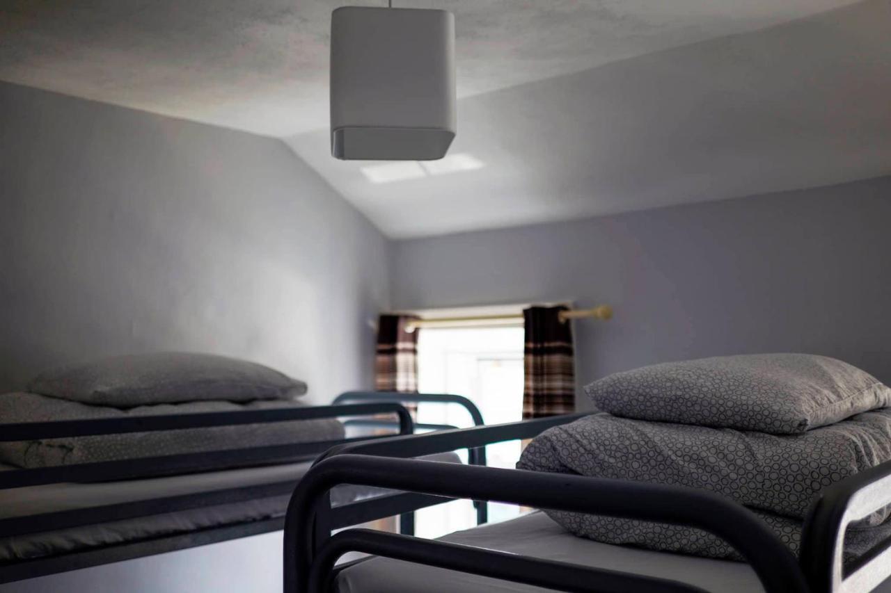 Quadruple Room with Private Bathroom
