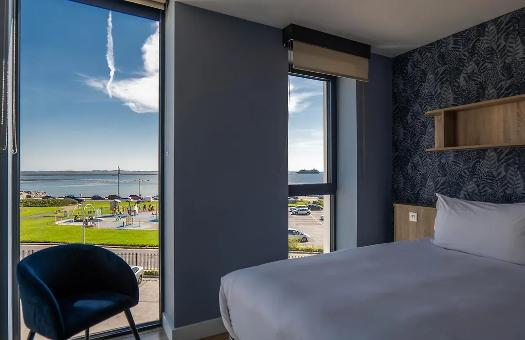 Shoreline Apartments-1