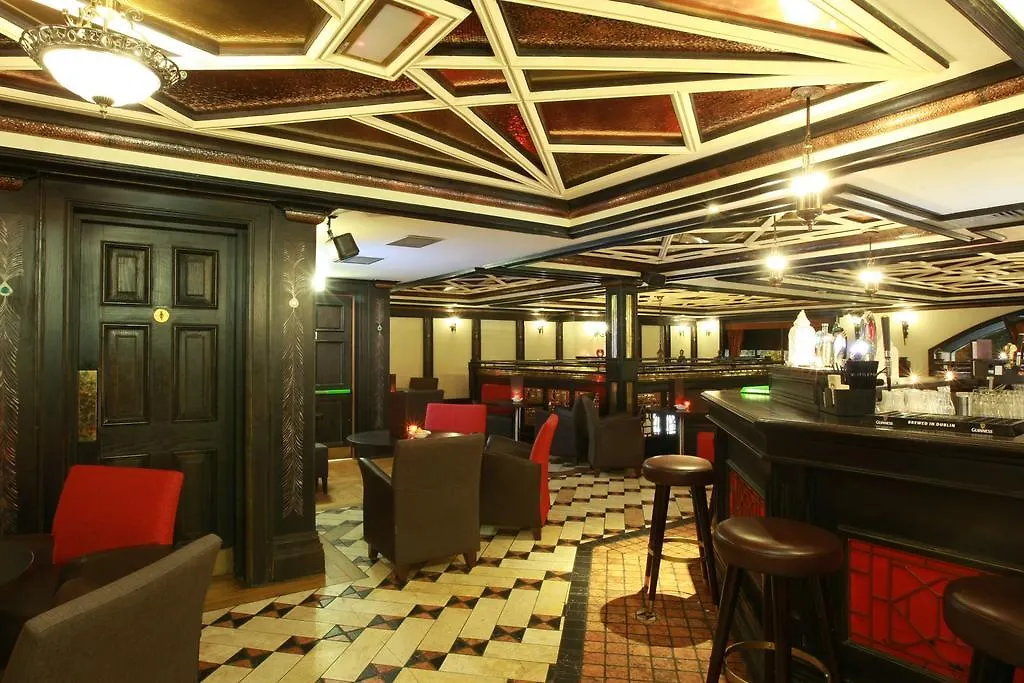 Westwood Hotel-1