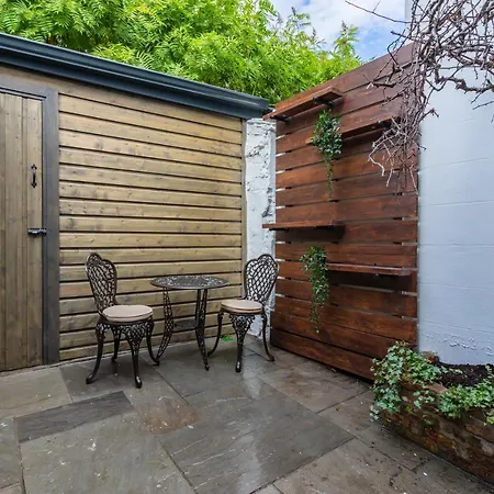 Number 31 Boutique Townhouse-2