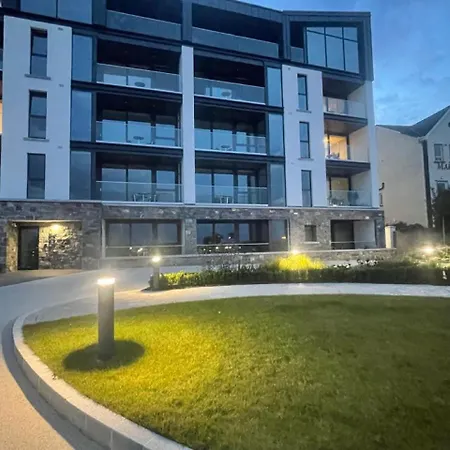 Shoreline Apartments-2